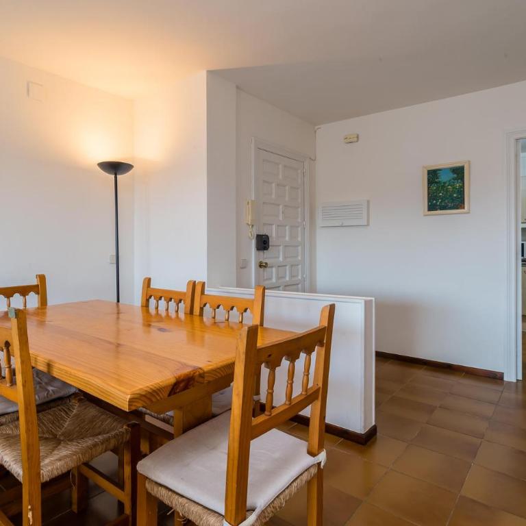 AV-1 CALELLA DE PALAFRUGELL 6 Pax - Apartamento de 3 dormitorios - 8