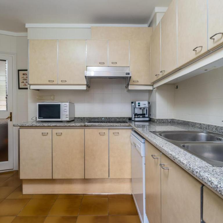 AV-1 CALELLA DE PALAFRUGELL 6 Pax - Apartamento de 3 dormitorios - 9