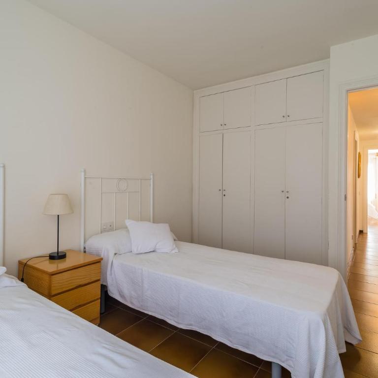 AV-1 CALELLA DE PALAFRUGELL 6 Pax - Apartamento de 3 dormitorios - 17