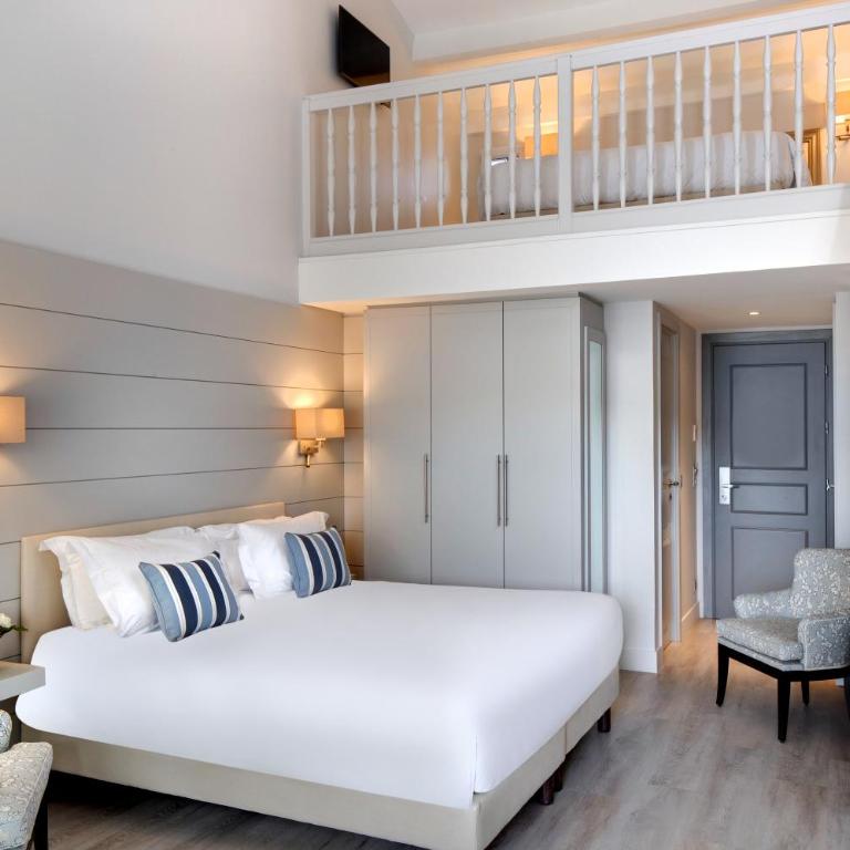 La Bastide de Biot - Chambre Familiale Deluxe - 1