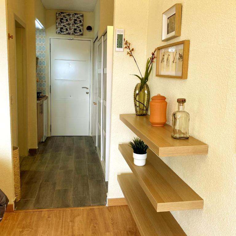 City Central Upper Floor Sunny Terrace - Apartamento Estudio - 30
