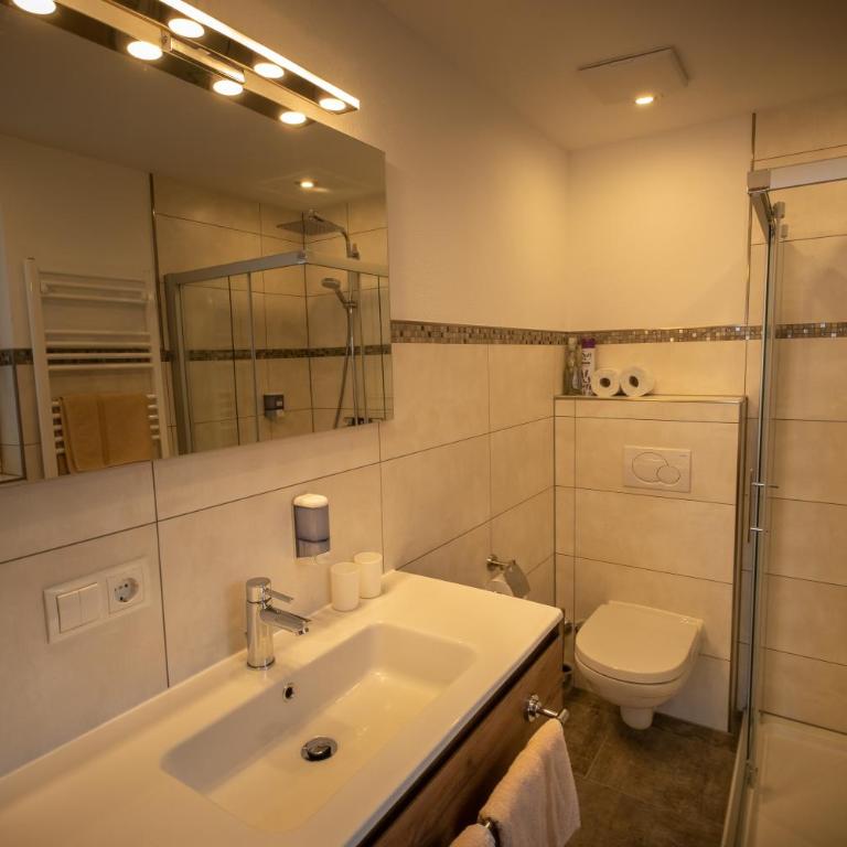 Landhaus Birgit - Apartment mit 1 Schlafzimmer - 17 - 2