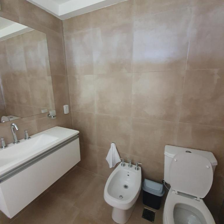 Departamento con vista al río - Apartamento de 2 dormitorios - 21