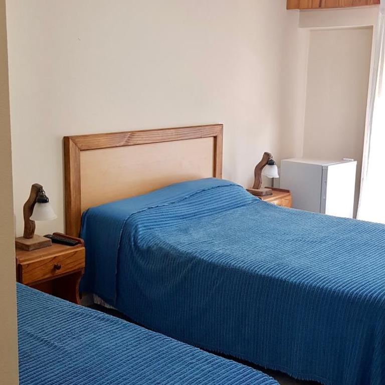 Tony Center III - Economy Triple Room - 5