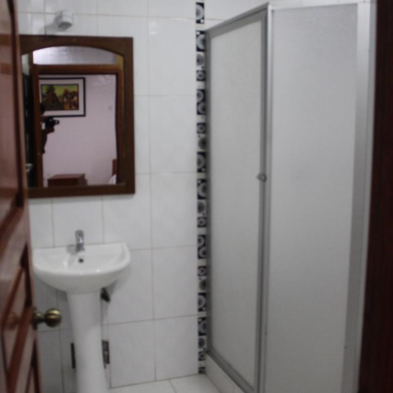 Hostal Turistico ILLAPA CUSCO 119 - Habitación Doble - 2 camas - 4