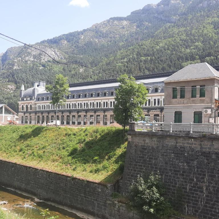Acogedor y cálido apartamento con vistas a la montaña - Apartment mit 1 Schlafzimmer - 21