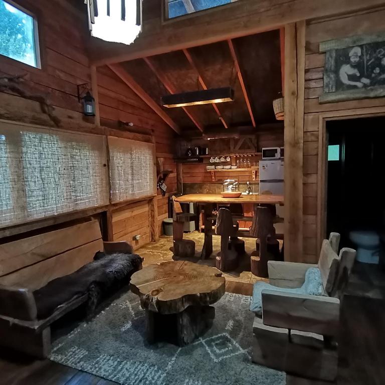 Cabañas Rústicas Pucón Río Trancura - Three-Bedroom Chalet - 9