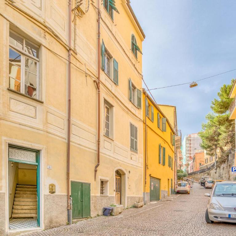 Awesome Apartment In Imperia With Wifi - Appartamento con 3 Camere da Letto - 2