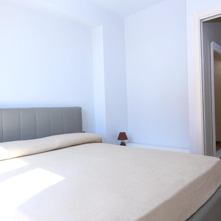 Terrazza della Rocca (by Vacation Service) - Casa con 2 Camere da Letto - 12