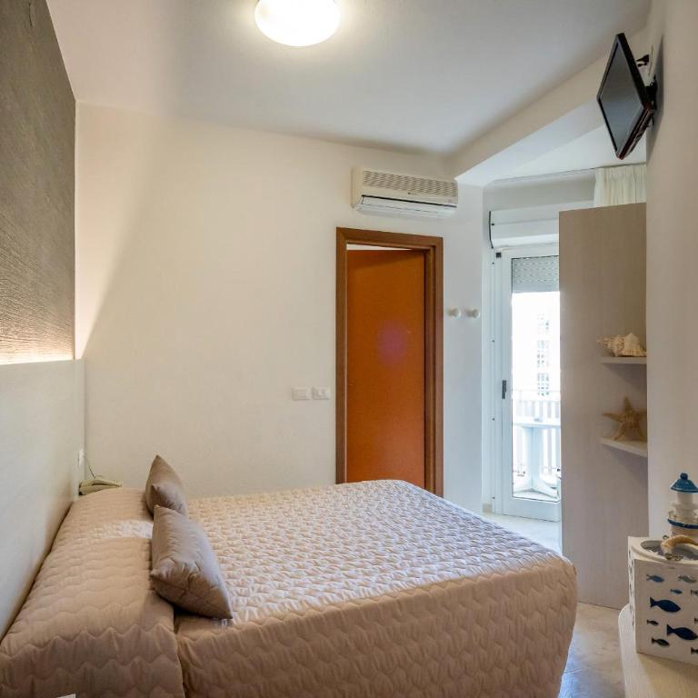 Hotel Marisa - Camera Matrimoniale Budget - 5