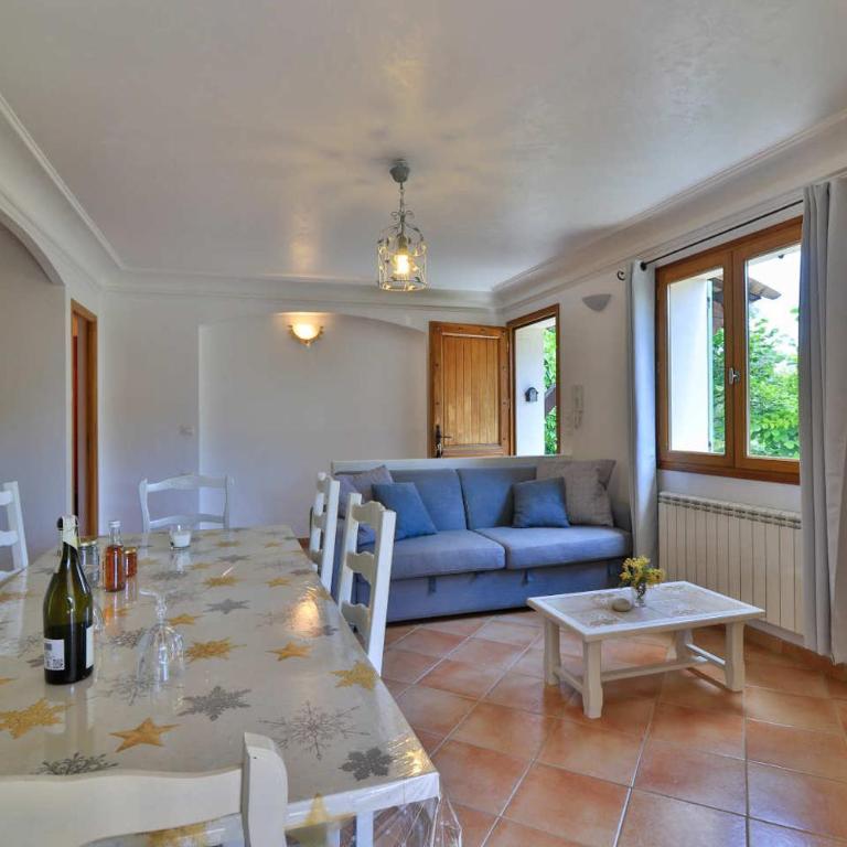 Charming Garden Apartment Near Grasse Cannes - Appartement - 5