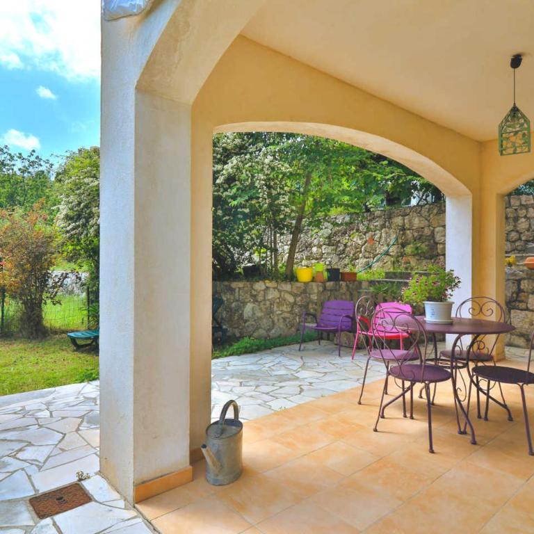 Charming Garden Apartment Near Grasse Cannes - Appartement - 3
