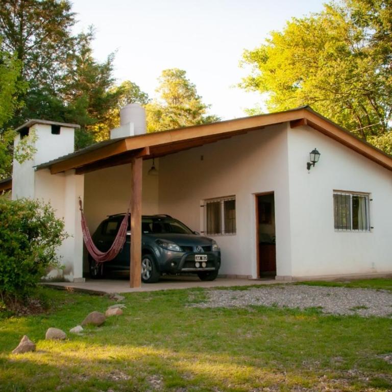 Estilos Argentinos - Chalet de 2 dormitorios - 1