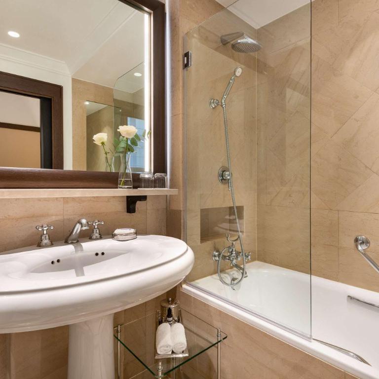 Hyatt Paris Madeleine - Chambre Lit King-Size Deluxe - 1