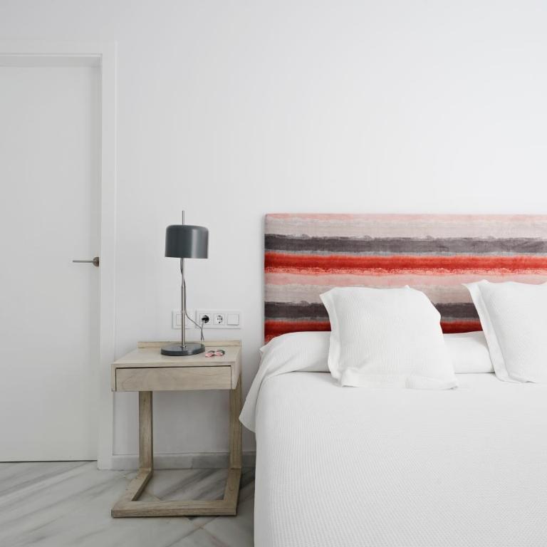 Numa Seville Molina - Apartamento de 3 dormitorios - 16
