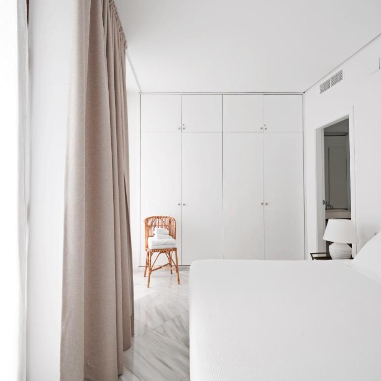 Numa Seville Molina - Apartamento de 3 dormitorios - 12