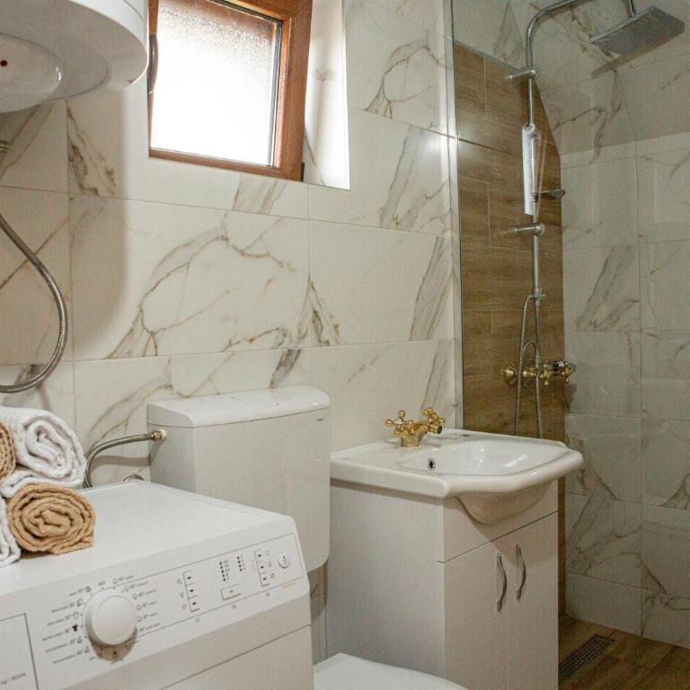 Villa Piece of Soul Zabljak - Three-Bedroom House - 31