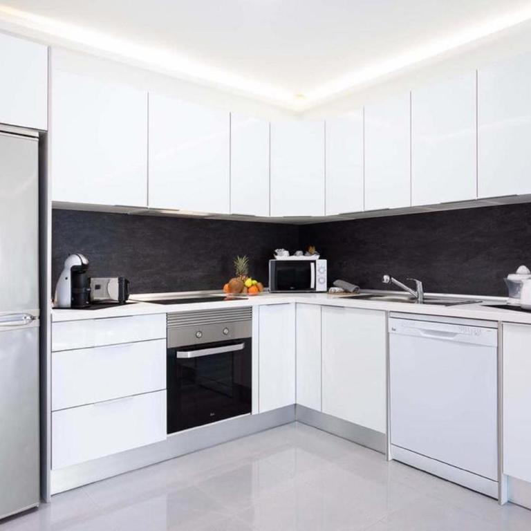 Manuda Luxury Apartment - Two-Bedroom Apartment - 13