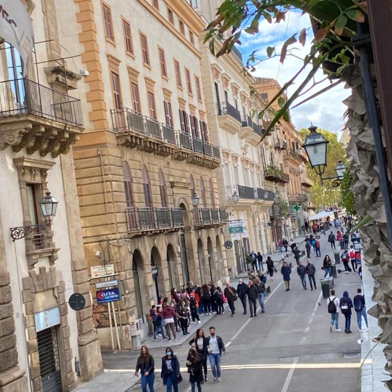 Palermo Center Residenza IN Cattedrale Superior Apartment - Appartamento Superior - 35
