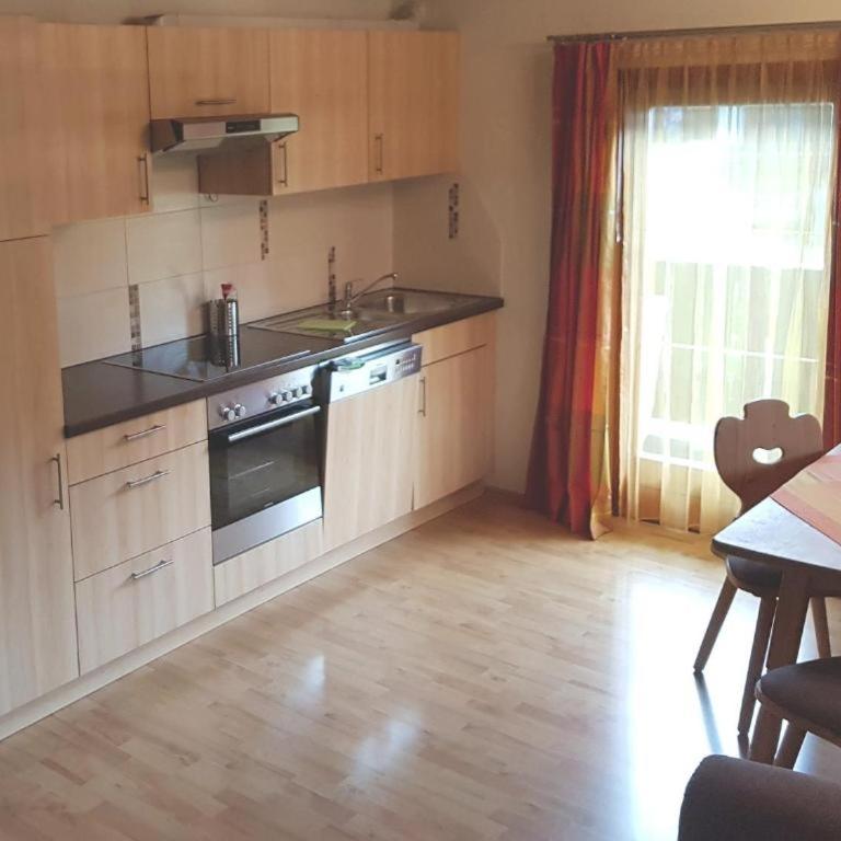 Ferienwohnung Baumgart - Apartment with Balcony - 6