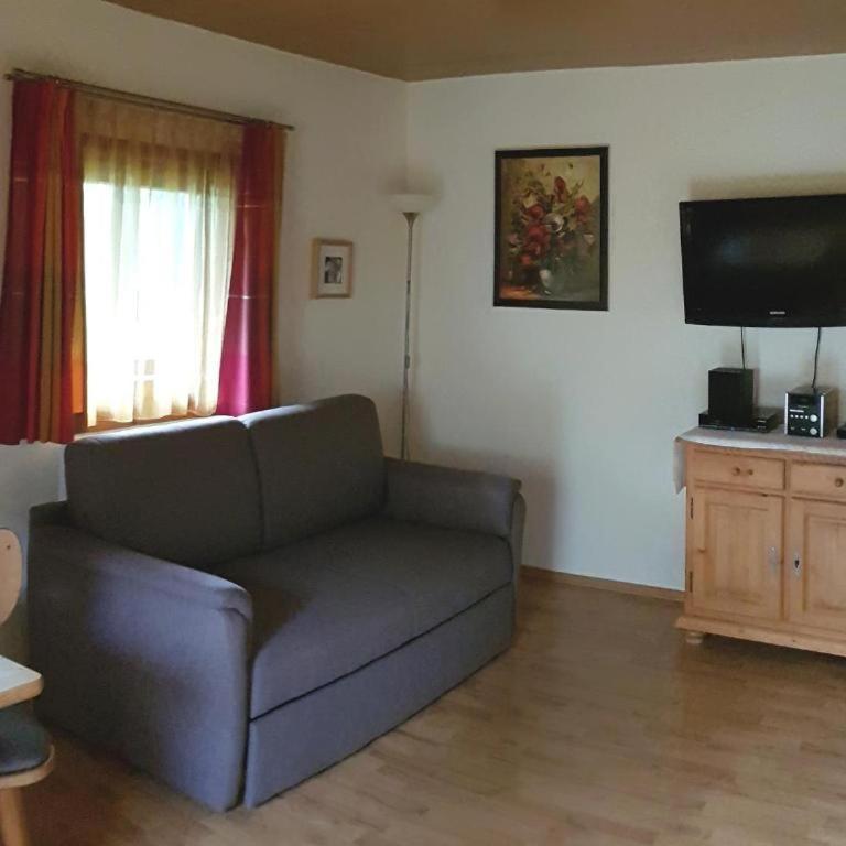 Ferienwohnung Baumgart - Apartment with Balcony - 9