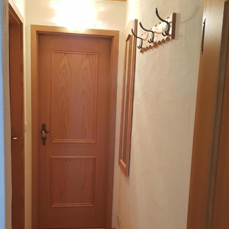 Ferienwohnung Baumgart - Apartment with Balcony - 4