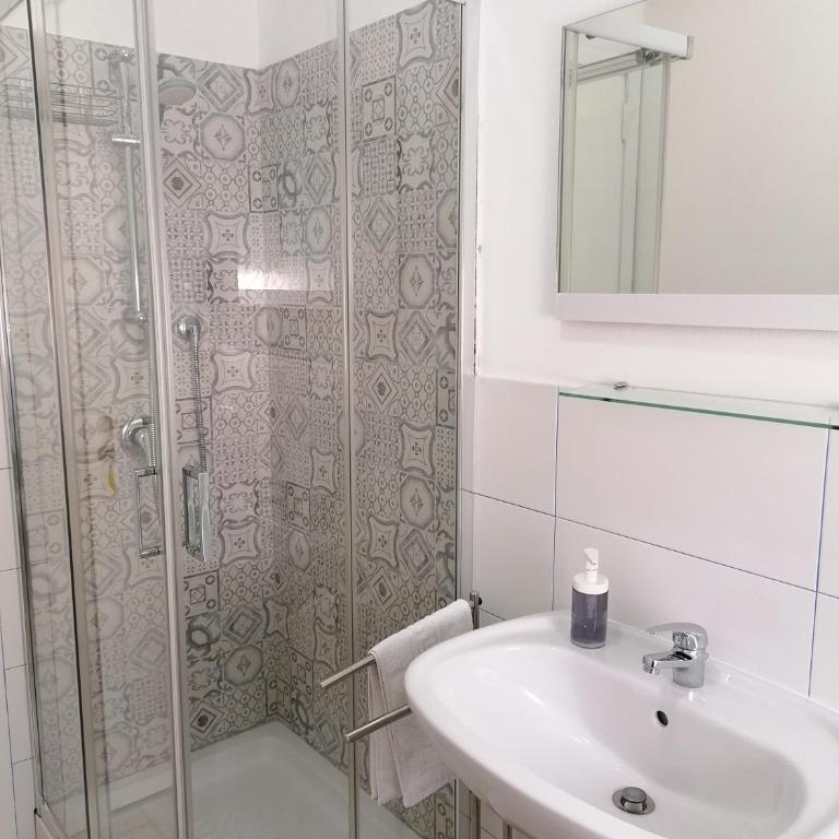 B&B AL PASSIO - Deluxe Triple Room with Sea View - 14