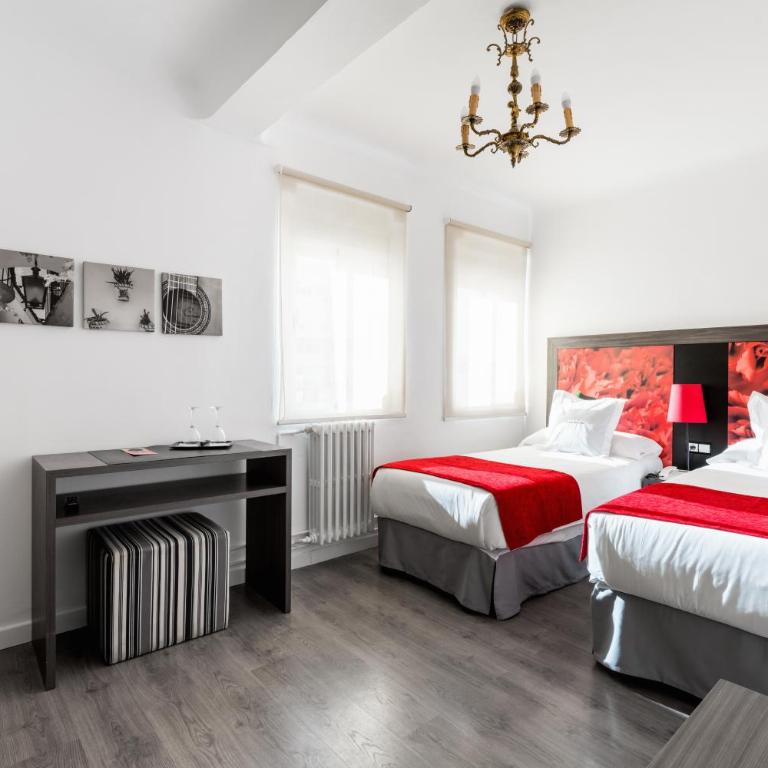 Hotel Sevilla - Habitación Doble Estándar - 2 camas - 1