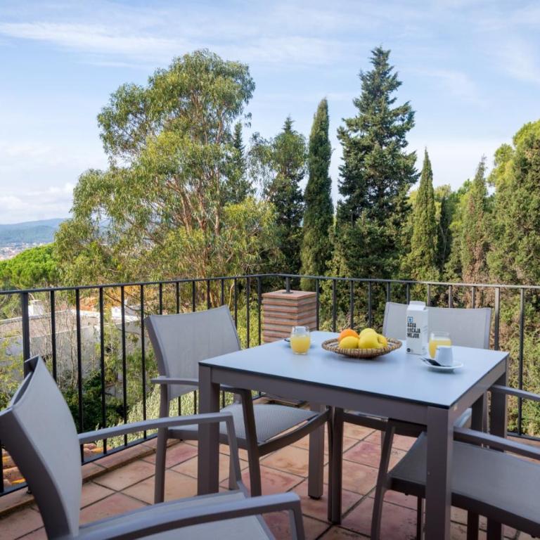 Mas Ses Vinyes - Adults Only - Suite con cama extragrande y vistas a la piscina - 13