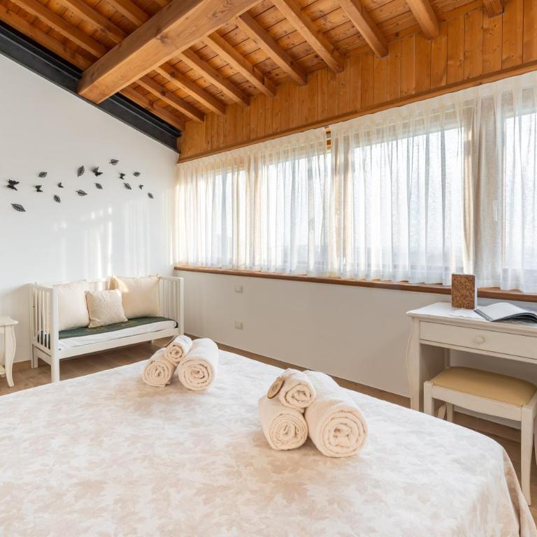 Agriturismo Ai Dossi - Camera Matrimoniale con Vista Piscina - 20