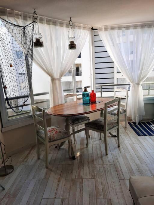 Hermoso departamento frente al mar - Two-Bedroom Apartment - 47