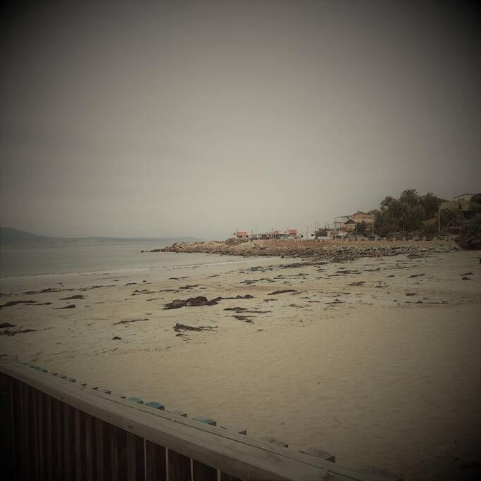 Hermoso departamento frente al mar - Two-Bedroom Apartment - 54