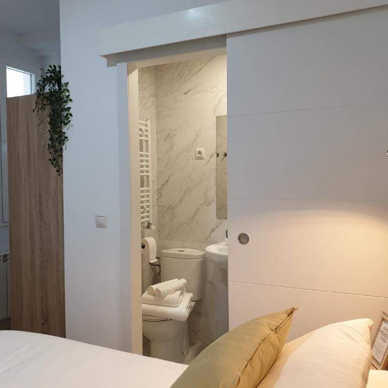 Norte Oviedo Rooms Madrid - Habitación Doble - 1 o 2 camas - 15