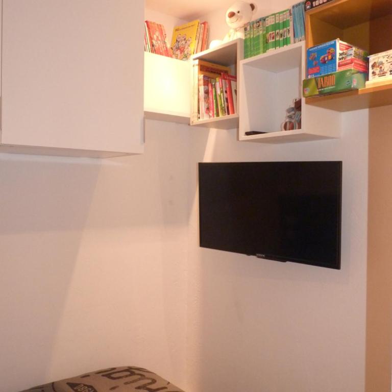 Le Perce-Neige Centre Station - Appartement 2 Chambres - 18