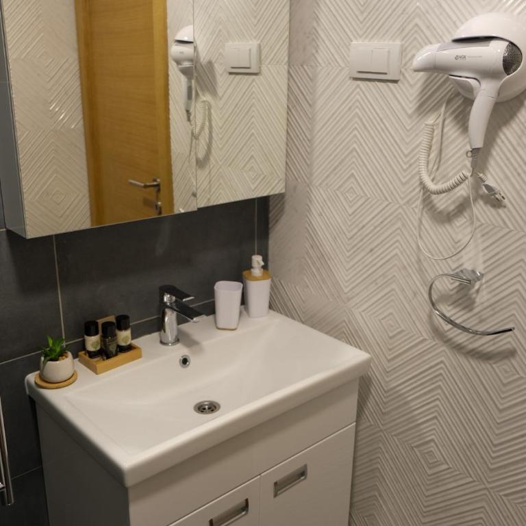MIR i LIRA apartmani Kopaonik - One-Bedroom Apartment - 46