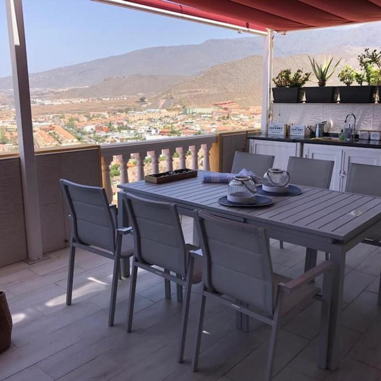 Apartamento con impresionantes vistas y piscina - Apartamento con terraza - 42