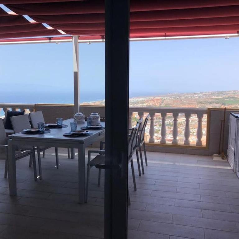 Apartamento con impresionantes vistas y piscina - Apartamento con terraza - 49