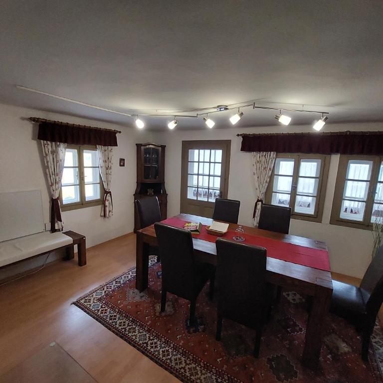 Reginas Ferienhäuschen - Haus mit 1 Schlafzimmer - 35