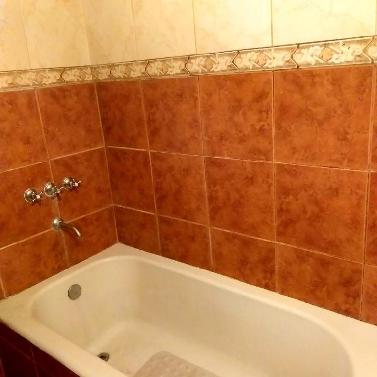 Alojamiento cerca de Ezeiza - Casa de 2 dormitorios - 4