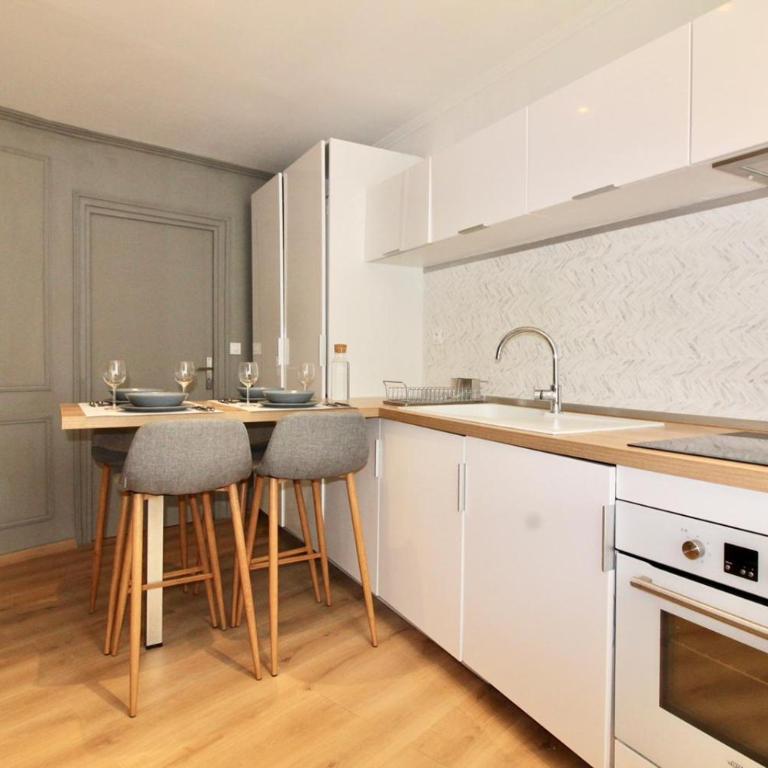 Lovely Apartment Heart of Golden Square Fiber Wifi - Appartement 1 Chambre - 8