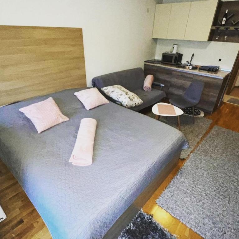 Lara apartman U248, Privatni apartman u sklopu hotela Vučko - Studio Apartment - 12