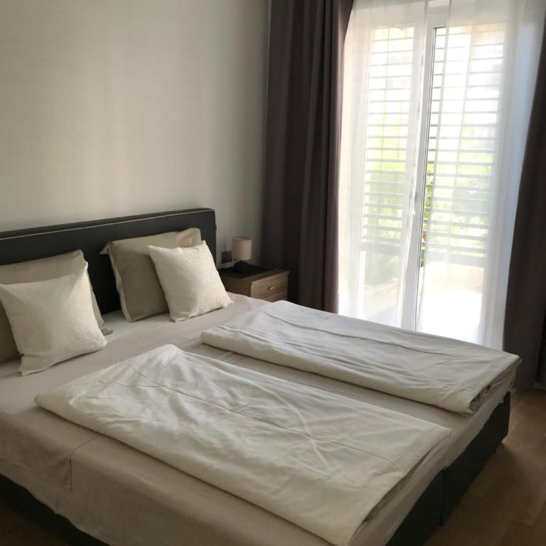 Schöne Neubauwohnung mit Garten - Appartamento con 1 Camera da Letto - 10