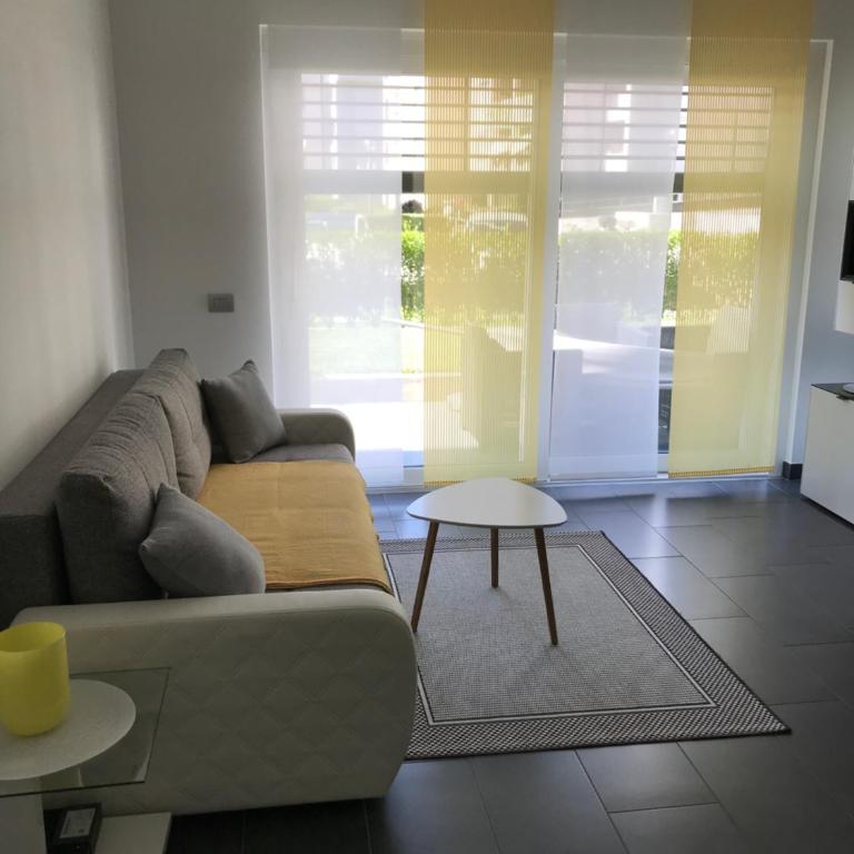 Schöne Neubauwohnung mit Garten - Appartamento con 1 Camera da Letto - 6