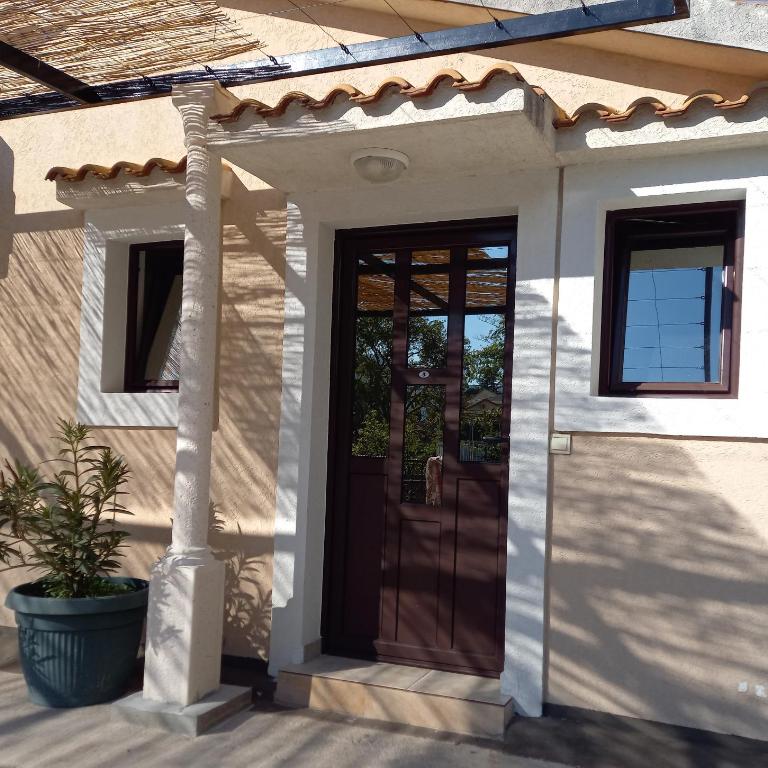 Apartments Ponta - Two-Bedroom Apartment with Sea View - 1