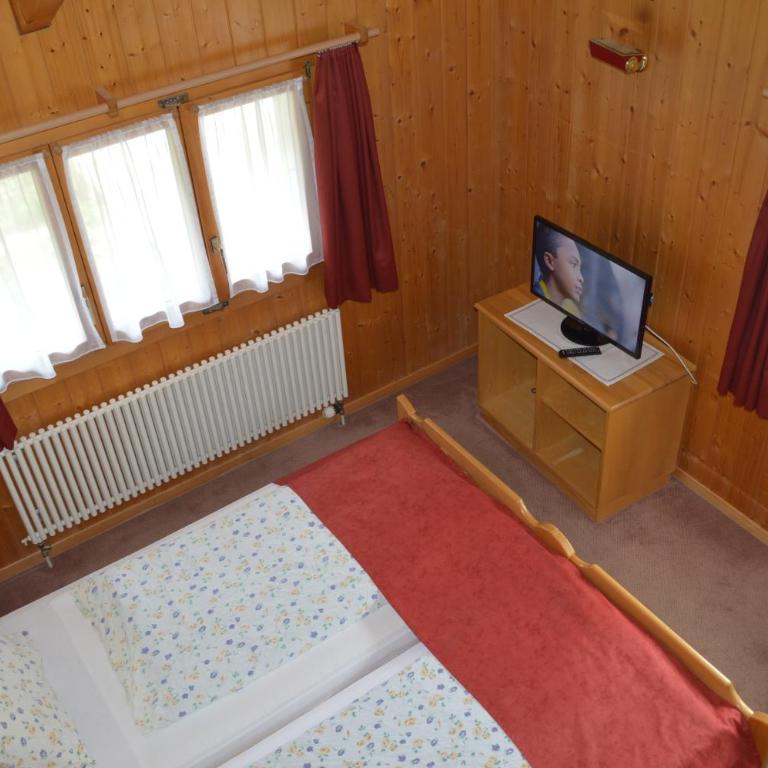 Hotel Grimsel - Vierbettzimmer - 2
