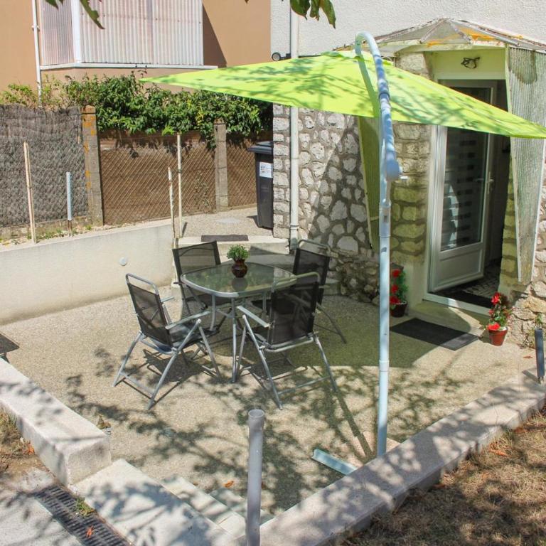 Appartement avec Terrasse - Appartement 2 Chambres - 21