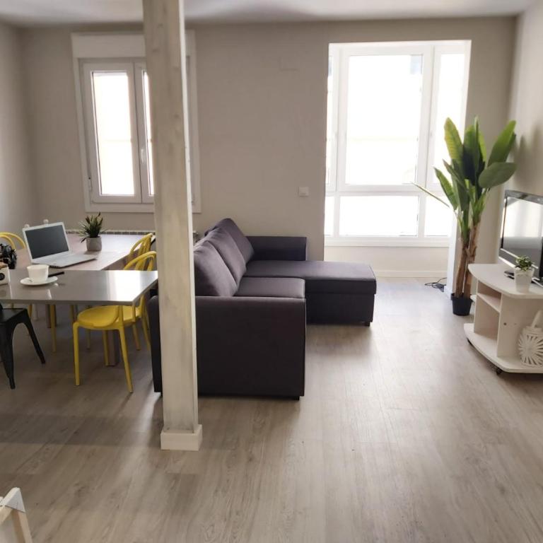 EL RINCON DE LA MERCED junto Laurel Aire acondicionado By Apartamentos Logrono - Apartamento - 6