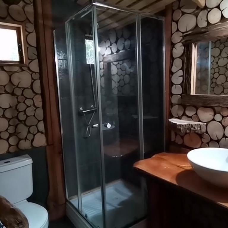 Cabañas Rústicas Pucón Río Trancura - Four-Bedroom House - 20