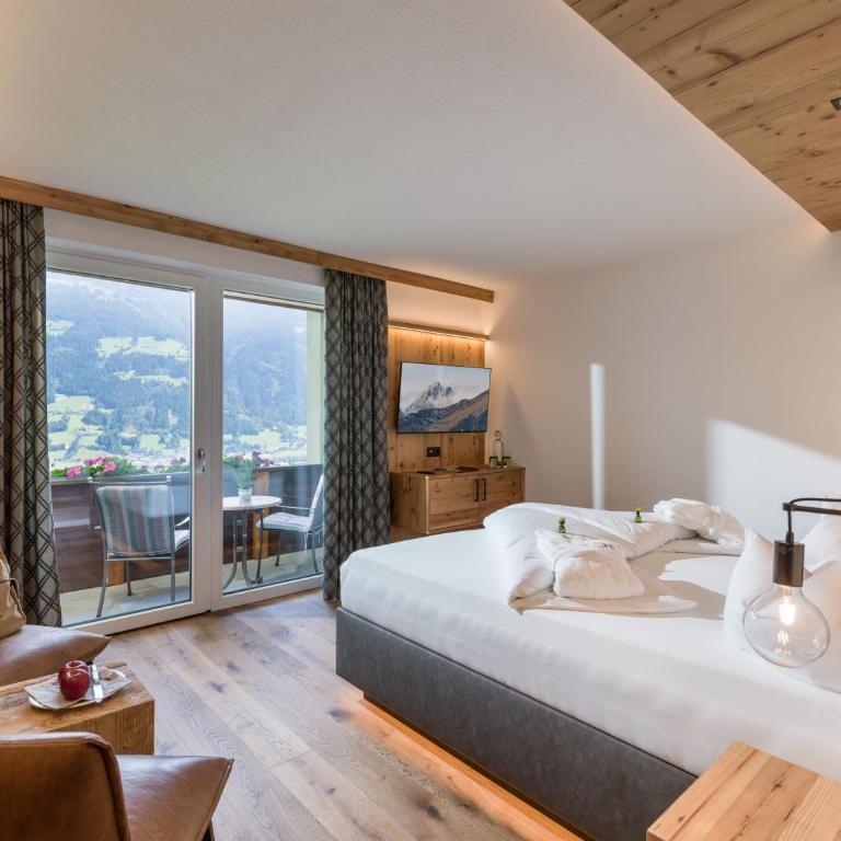 Hotel Waldfriede - Panoramic View Zillertal - Deluxe Doppelzimmer - 2
