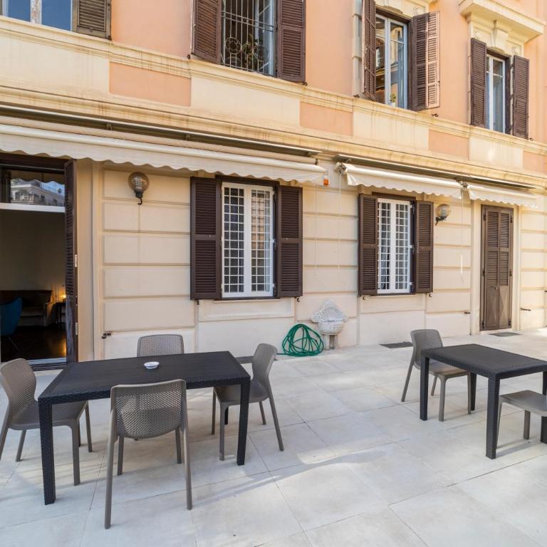 Domus Aurea B&B and Suites - Appartamento Deluxe - 1